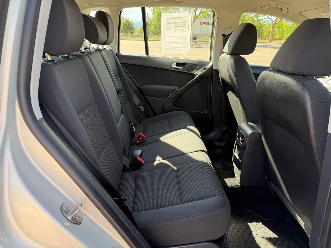 Used 2014 Volkswagen Tiguan S AWD/4WD image 17