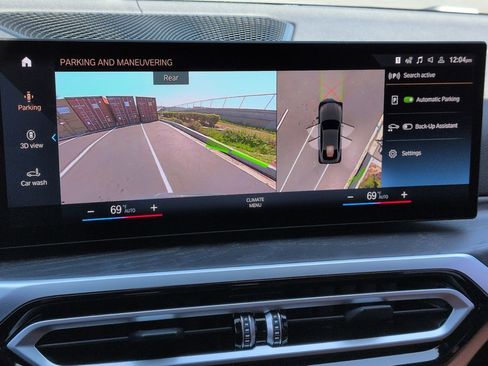 Used 2023 BMW i4 M50 w/ Premium Package image 24