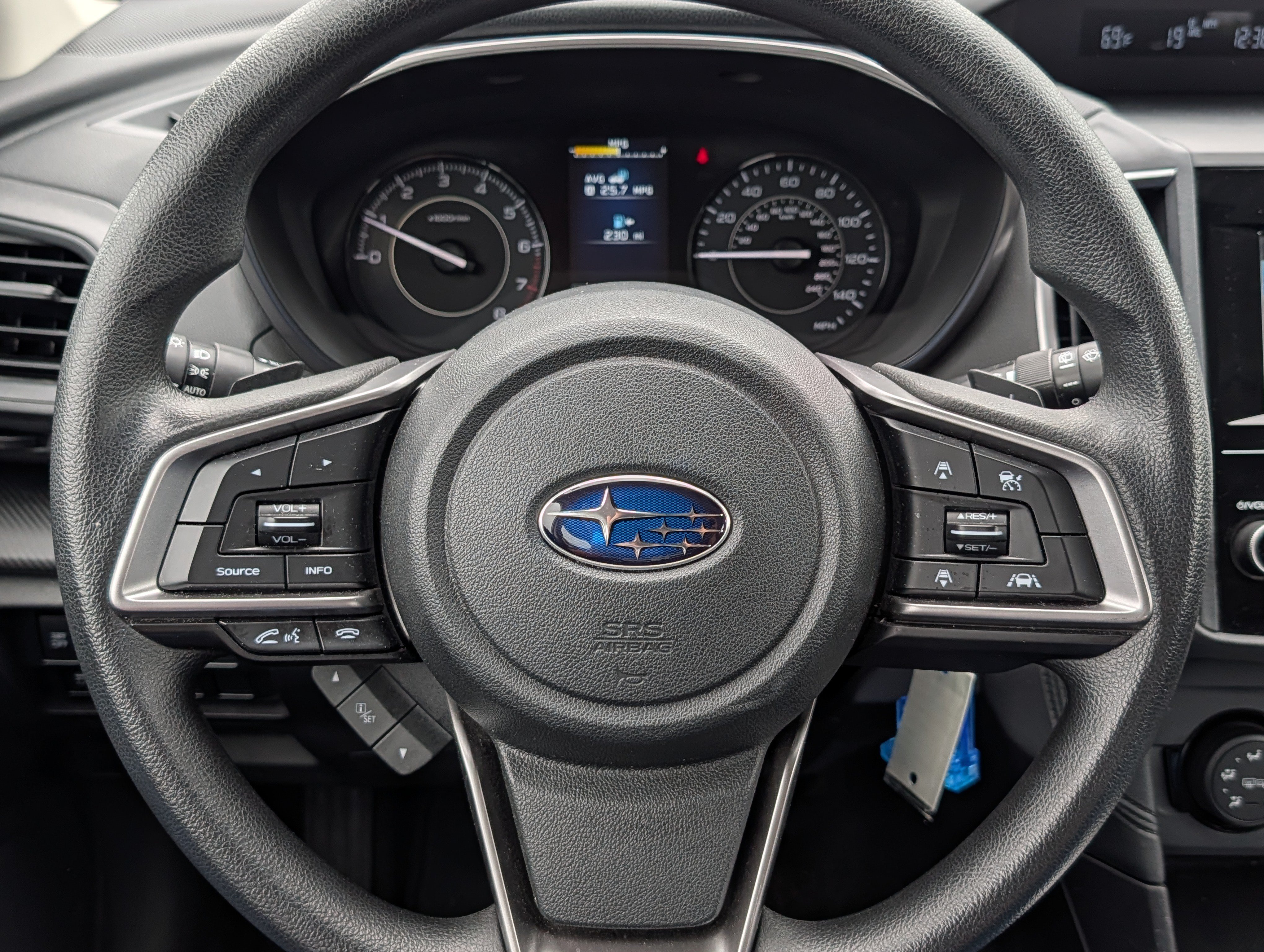 Used 2017 Subaru Impreza 2.0i Premium w/ BSD & Rcta/SRF/Eyesight AWD/4WD image 25