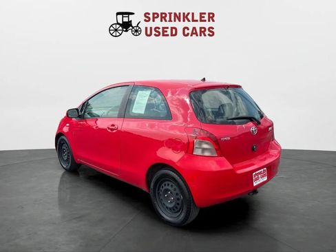 Used 2007 Toyota Yaris 2-Door Hatchback FWD image 6