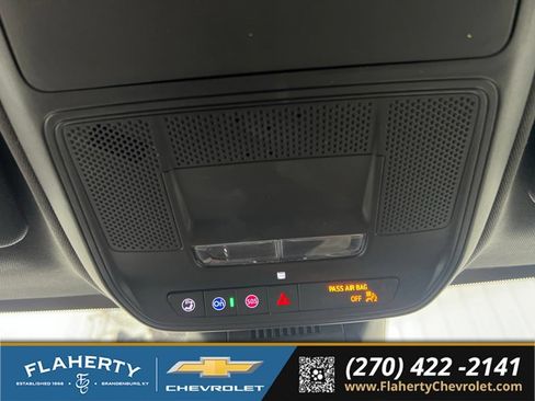 Used 2025 Chevrolet Equinox LT FWD image 30