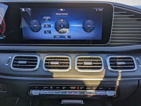 New 2025 Mercedes-Benz GLE 450 4MATIC image 10