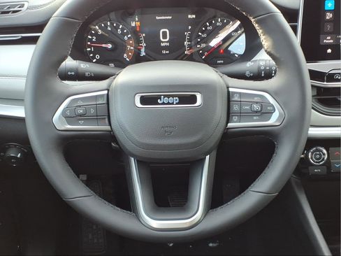 New 2026 Jeep Compass Limited AWD/4WD image 15