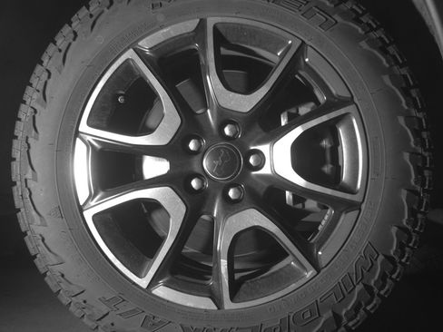 Used 2025 Jeep Compass Trailhawk AWD/4WD image 10