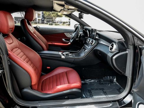 Used 2018 Mercedes-Benz C 300 Cabriolet image 37