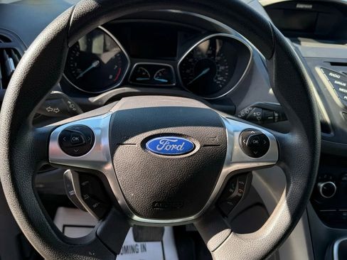 Used 2014 Ford Escape SE image 11