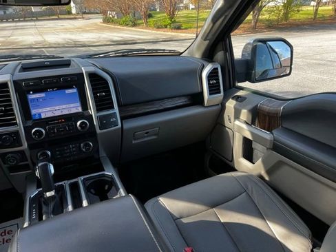 Used 2019 Ford F150 Lariat w/ Equipment Group 502A Luxury RWD image 75