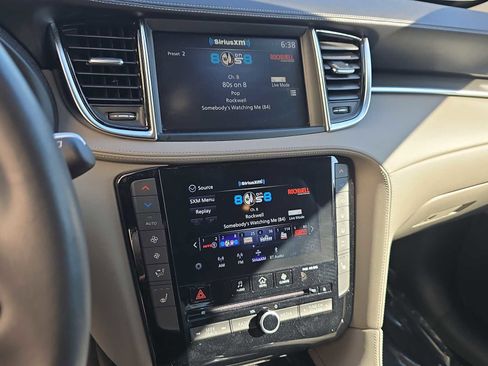 Certified 2023 INFINITI QX50 Luxe image 17