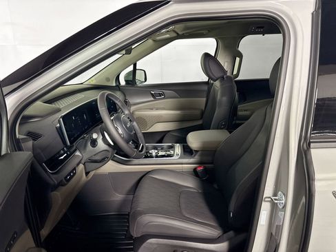 New 2026 Kia Carnival SX image 11