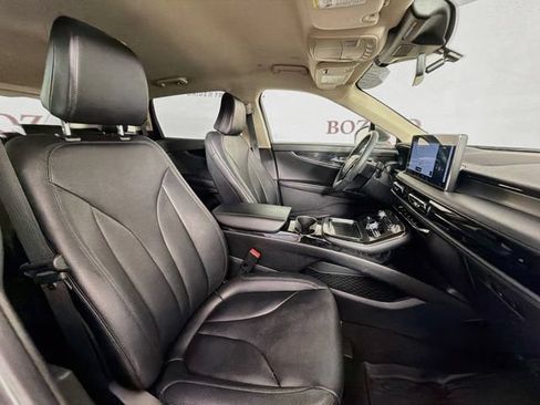 Certified 2023 Lincoln Nautilus FWD w/ Premium Package image 33