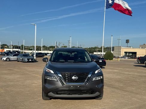 Certified 2023 Nissan Rogue SV AWD/4WD image 5