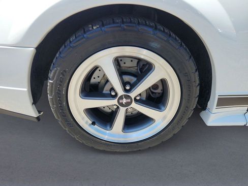 Used 2003 Ford Mustang Mach 1 RWD image 9