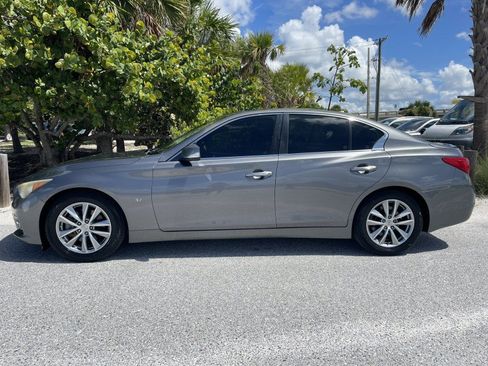 Used 2014 INFINITI Q50 Premium w/ Navigation Package RWD image 3