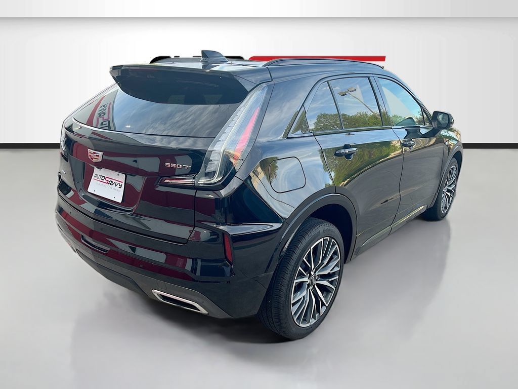Used 2024 Cadillac XT4 Sport w/ Technology Package AWD/4WD image 7