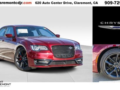 Used 2023 Chrysler 300 C