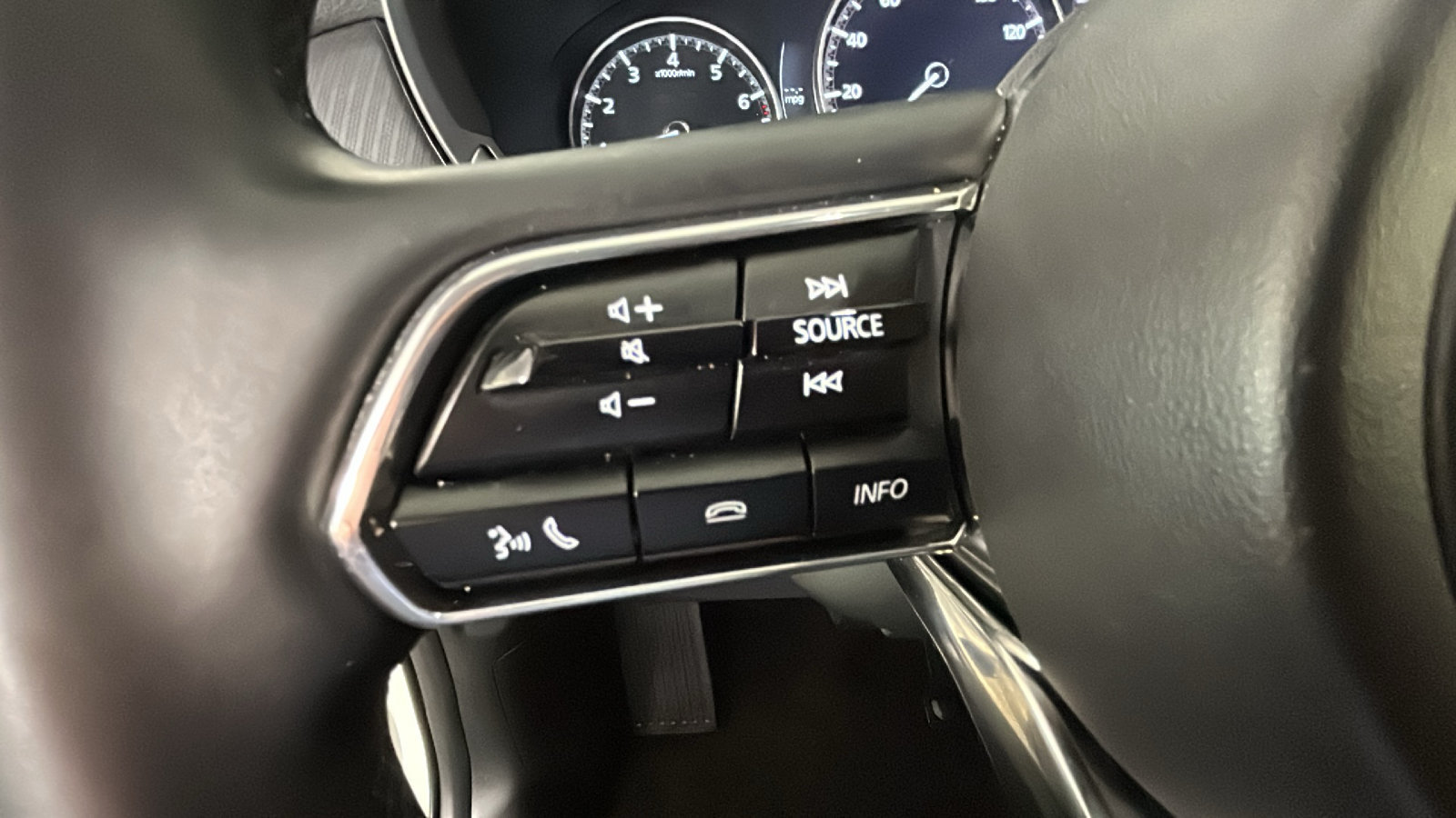 Used 2026 MAZDA CX-90 3.3 Turbo w/ Select Package AWD/4WD image 18