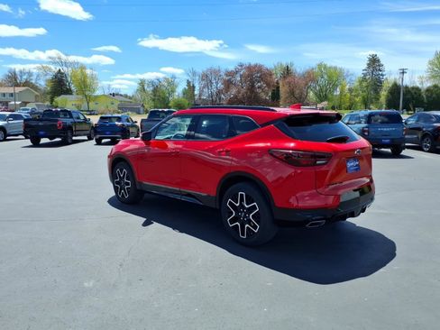 Used 2023 Chevrolet Blazer RS w/ Enhanced Convenience Package AWD/4WD image 3