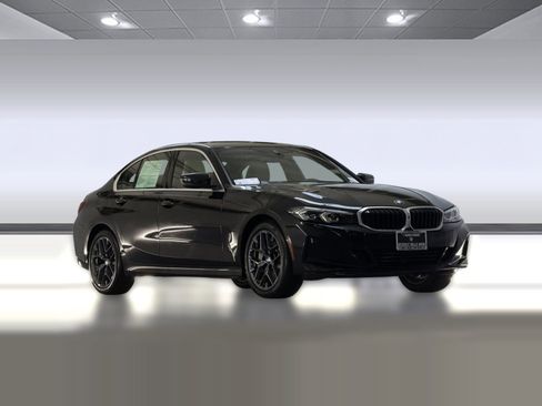 Used 2025 BMW 330i Sedan w/ Convenience Package image 6
