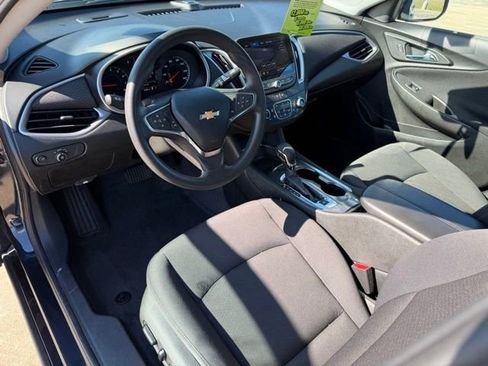 Used 2023 Chevrolet Malibu LT image 11