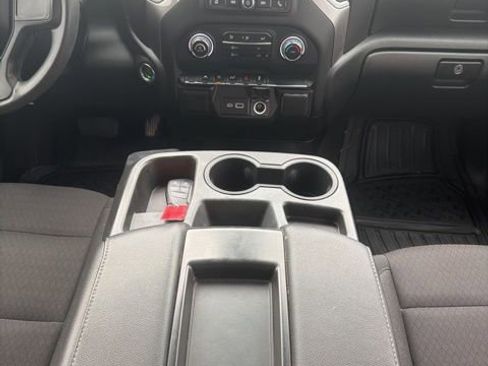 Used 2023 Chevrolet Silverado 1500 Custom image 13