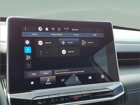 Used 2025 Jeep Compass Latitude w/ Altitude Special Edition image 28