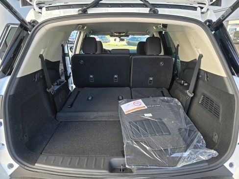 New 2026 Nissan Pathfinder SV w/ Cargo Package image 22