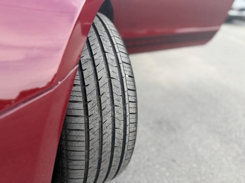 Used 2010 Ford Mustang Premium RWD image 18