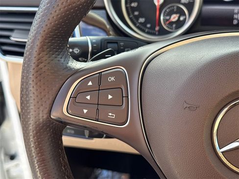 Used 2018 Mercedes-Benz GLE 350 w/ Premium 1 Package image 25