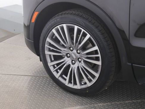 Used 2024 Cadillac XT4 Premium Luxury w/ Technology Package image 13