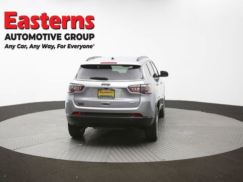 Used 2024 Jeep Compass Latitude AWD/4WD image 34