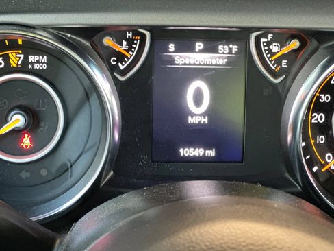 Used 2021 Jeep Gladiator Sport w/ Trailer Tow Package AWD/4WD image 31