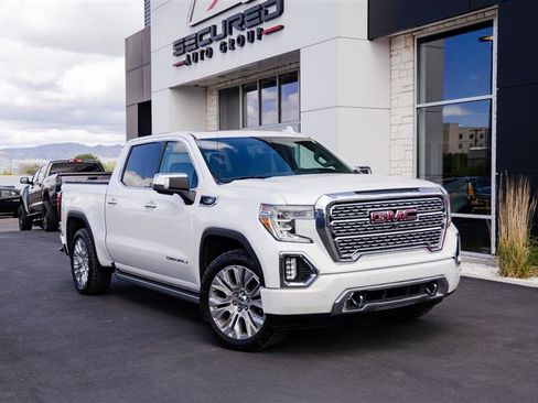 Used 2020 GMC Sierra 1500 Denali w/ Denali Ultimate Package AWD/4WD image 3