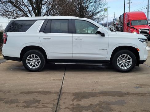 Used 2024 Chevrolet Tahoe LT AWD/4WD image 2