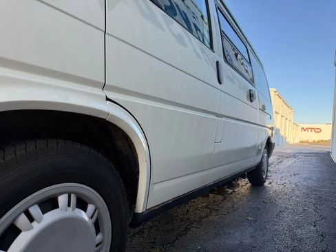 Used 1995 Volkswagen Eurovan Camper image 4