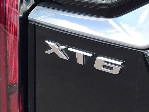Used 2024 Cadillac XT6 Sport w/ Technology Package AWD/4WD image 12