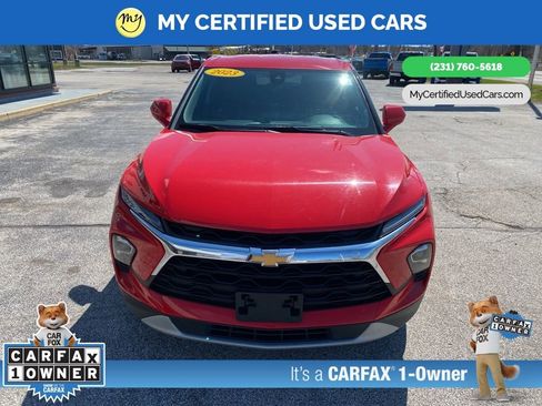 Used 2023 Chevrolet Blazer LT AWD/4WD image 2