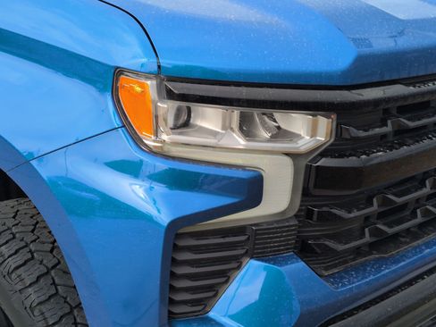 Used 2022 Chevrolet Silverado 1500 LT Trail Boss w/ LT Trail Boss Premium Package image 10