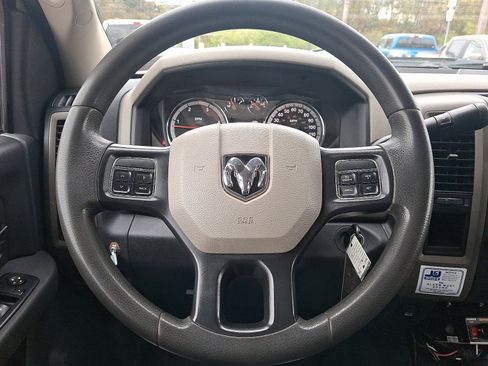 Used 2012 RAM 5500 4x4 Regular Cab w/ PWR & Remote Entry Group image 19