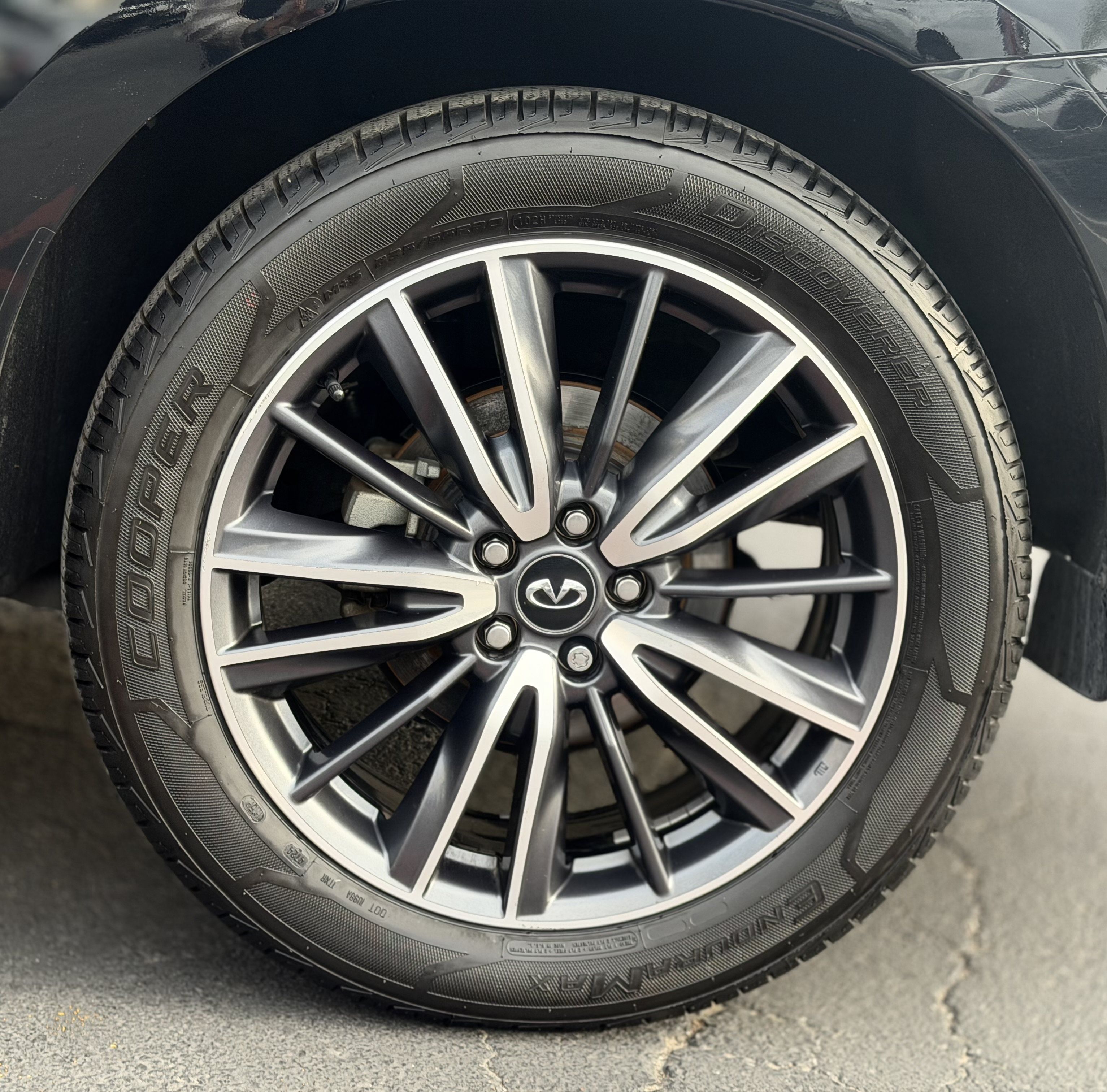 Used 2020 INFINITI QX60 Signature Edition FWD image 29