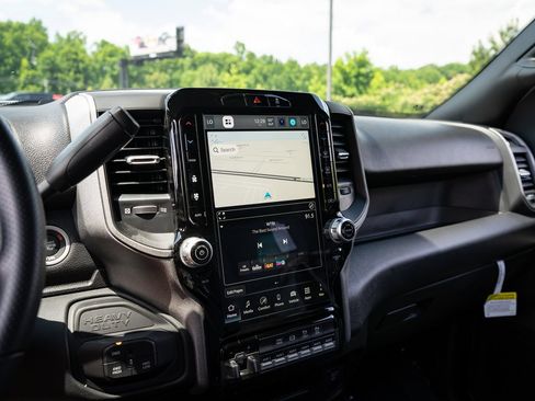 New 2026 RAM 3500 Tradesman AWD/4WD image 23