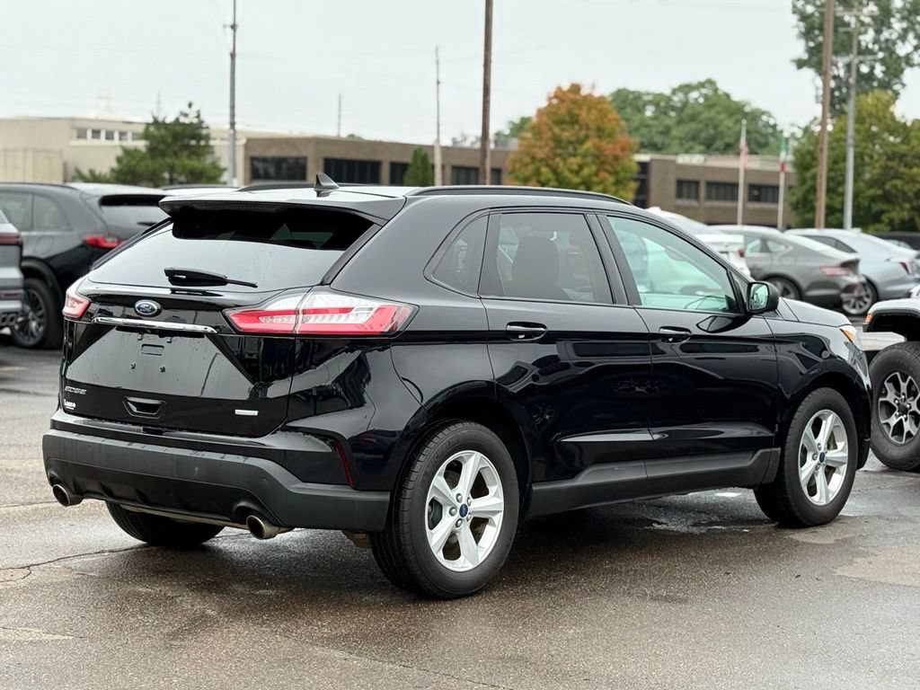 Used 2020 Ford Edge SE w/ Cargo Accessory Package FWD image 33