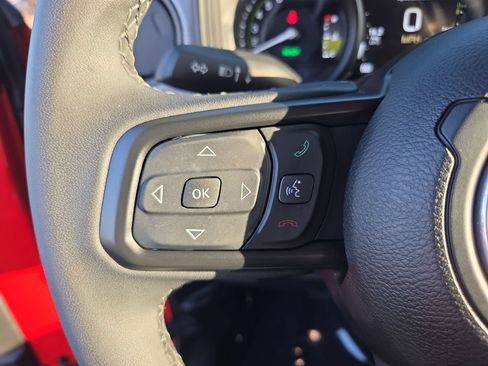 Used 2025 Jeep Wrangler Unlimited Sport S 4xe AWD/4WD image 31