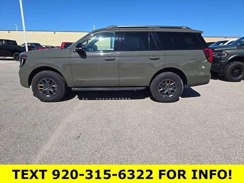 Used 2025 Ford Expedition Tremor AWD/4WD image 3