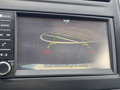 Used 2018 Nissan Versa S FWD image 20