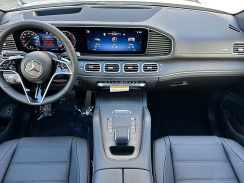 New 2026 Mercedes-Benz GLE 450 4MATIC Coupe image 12