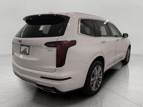 Used 2025 Cadillac XT6 Premium Luxury w/ Technology Package AWD/4WD image 19