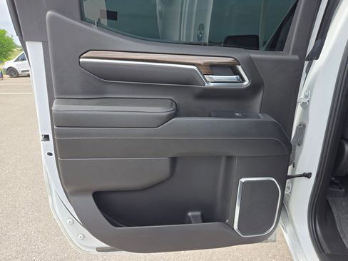Certified 2023 Chevrolet Silverado 1500 LT Trail Boss w/ Convenience Package II AWD/4WD image 12