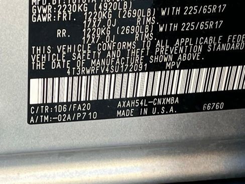 Used 2025 Toyota RAV4 XLE image 34