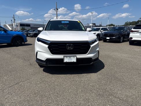 Used 2024 Honda CR-V EX image 8