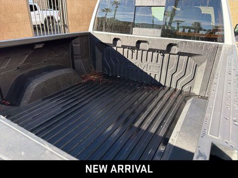 Certified 2025 GMC Sierra 1500 AT4 w/ AT4 Premium Package image 7